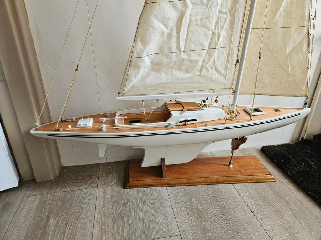 Mooi model zeilboot, Hobby en Vrije tijd, Modelbouw | Boten en Schepen, Ophalen of Verzenden, Zo goed als nieuw