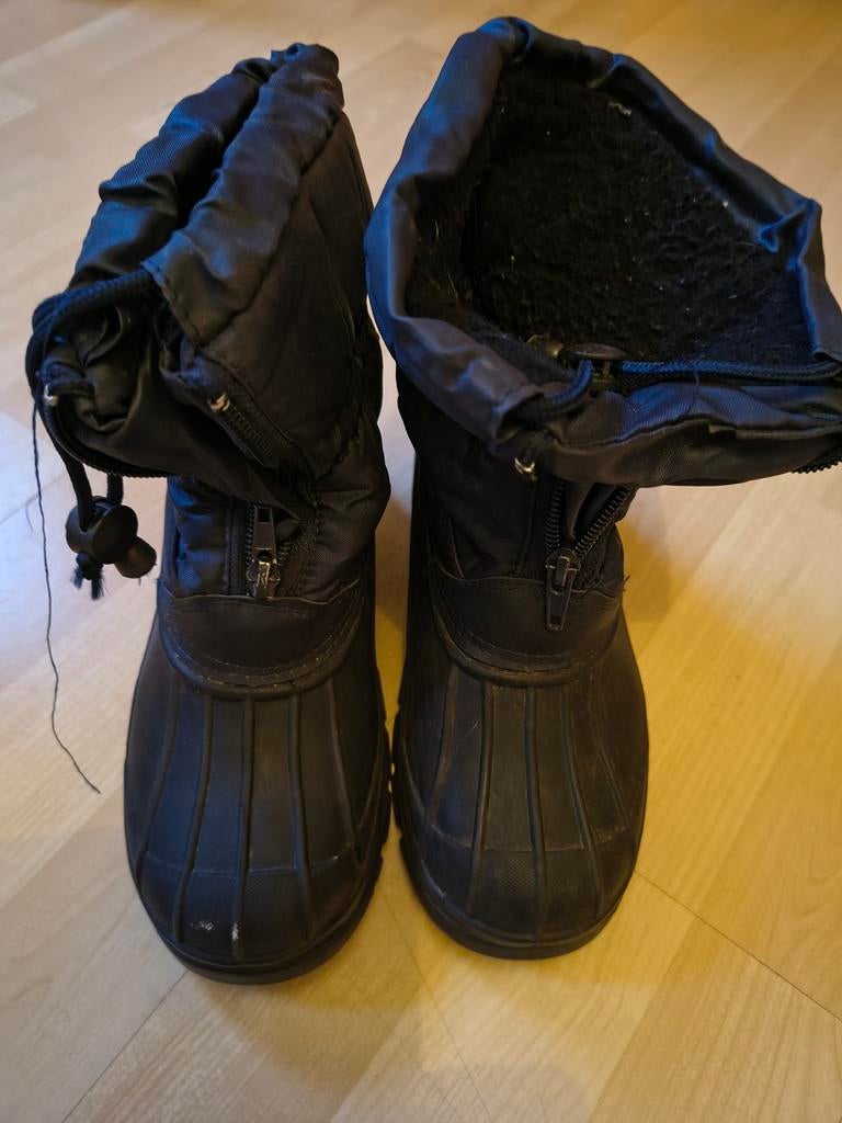 Snowboots donkerblauw maat 33, Ophalen, Zo goed als nieuw, Snowboots