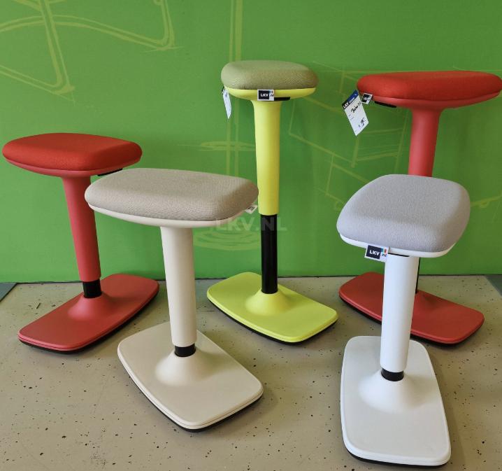 Ergonomische kruk verstelbaar, Ophalen, Zwart, Nieuw, Bureaukruk