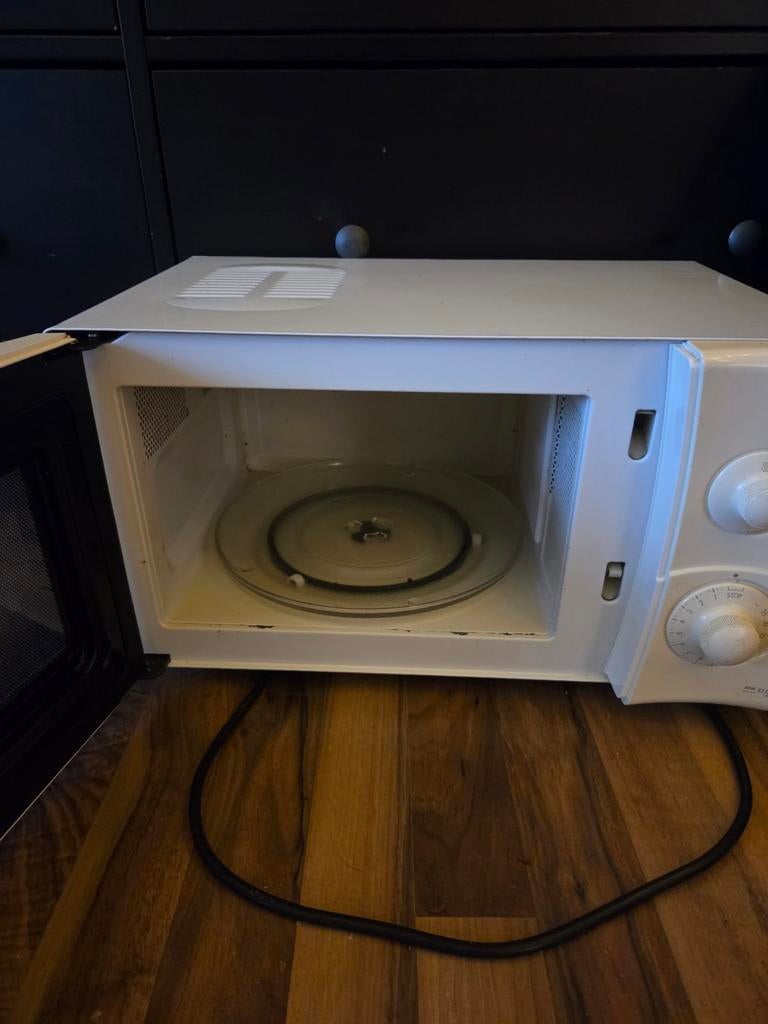 Magnetron - Gebruikt, Goede Staat, Ophalen