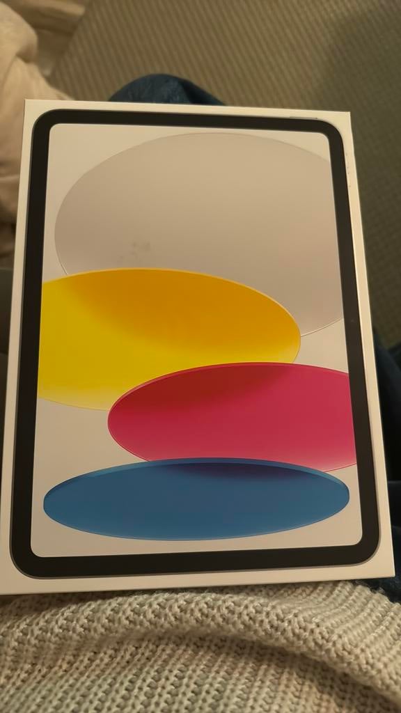 Apple iPad, Computers en Software, Apple iPads, Ophalen of Verzenden, 10 inch, Zilver, Overige modellen