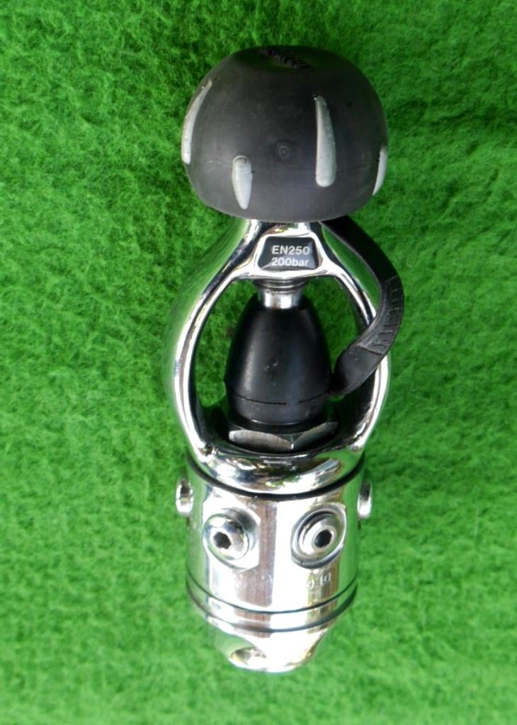 Mares 1e trap voor duiken in koud water, Watersport en Boten, Duiken, Gebruikt, Overige typen, Ophalen of Verzenden