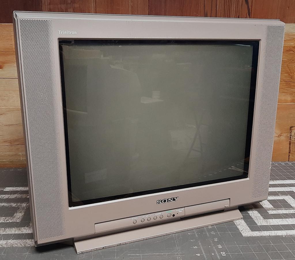 Gezocht! Crt Tv, Overige merken, 50 Hz, Ophalen of Verzenden, Zo goed als nieuw