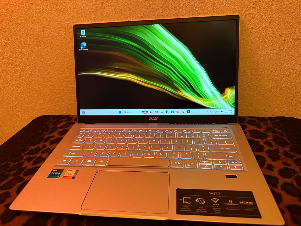 Acer Swift - Goede staat!, Met videokaart, 2 tot 3 Ghz, Qwerty, 8 GB