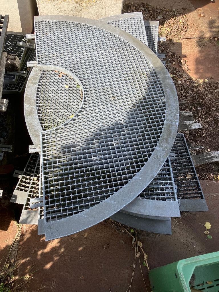 boomrooster rond gaas, Bloeit niet, Overige soorten, 100 tot 250 cm, Ophalen