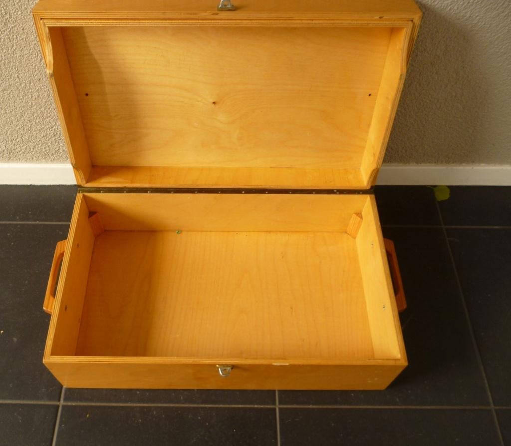 opbergkist welke afsluitbaar is middels hangslot, Minder dan 50 cm, Gebruikt, 50 tot 100 cm, Ophalen of Verzenden