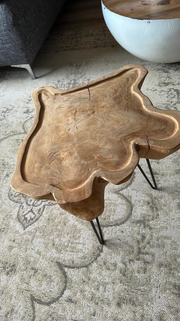 Teak boomstam bijzettafel met hairpin poten, Ophalen, Minder dan 45 cm, Minder dan 55 cm, Gebruikt