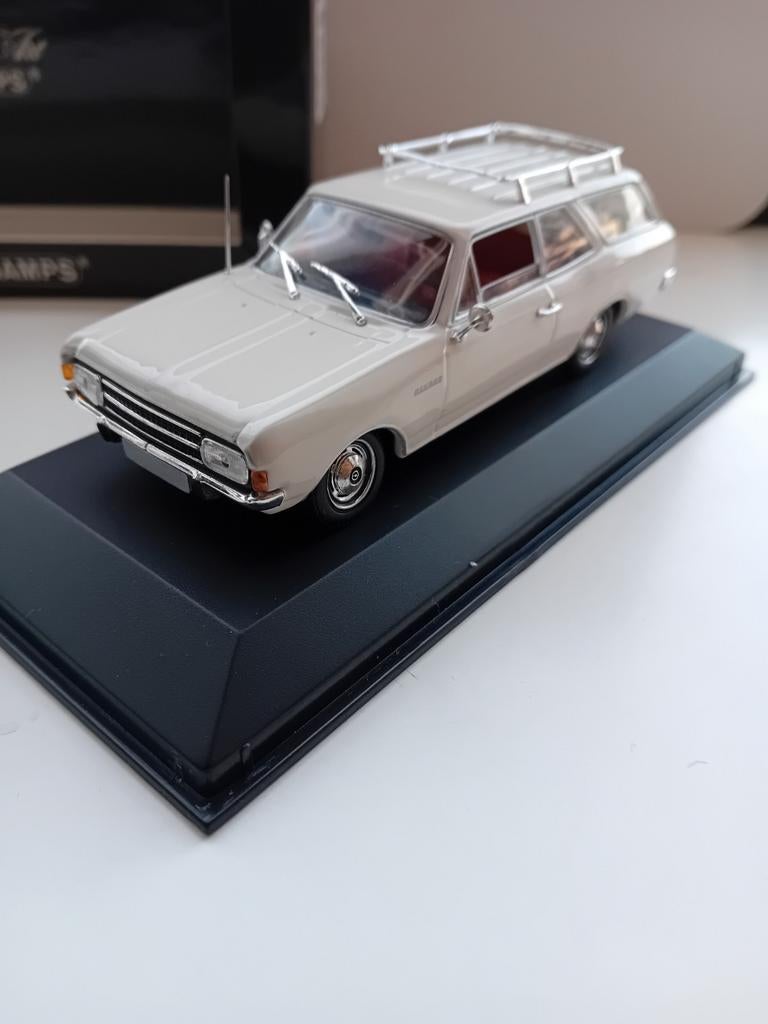 Minichamps Opel Rekord C Caravan., Ophalen of Verzenden, Zo goed als nieuw, Auto, MiniChamps