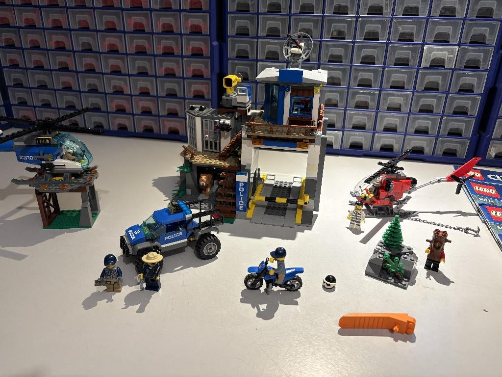 LEGO City bergpolitie set (60174), Ophalen of Verzenden, Gebruikt, Complete set, Lego