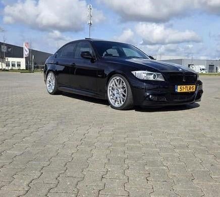 Bmw 325i AUT 2012 Zwart carbon sport edition 218 pk, Auto's, BMW, Automaat, 745 kg, Achterwielaandrijving, 1435 kg