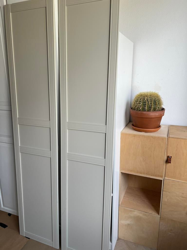 Flisberget kastdeuren ikea, Ophalen, 50 tot 100 cm, Zo goed als nieuw, Minder dan 100 cm