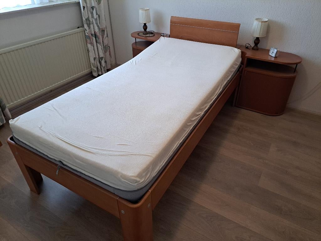 bed, Ophalen, Gebruikt, Eenpersoons, Hout