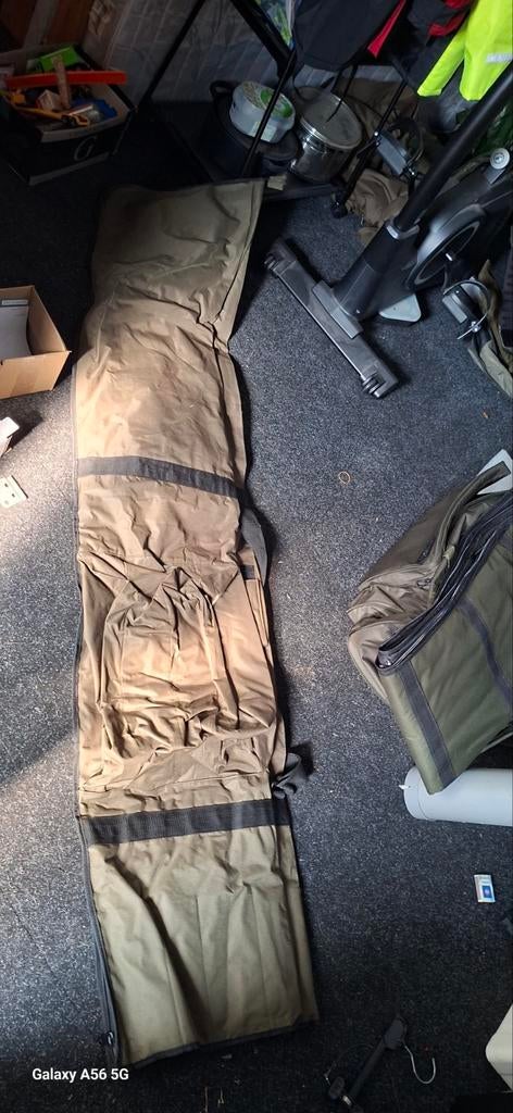 Foudraal 13ft voor 3 opgetuigde hengels, Watersport en Boten, Hengelsport | Karpervissen, Ophalen of Verzenden