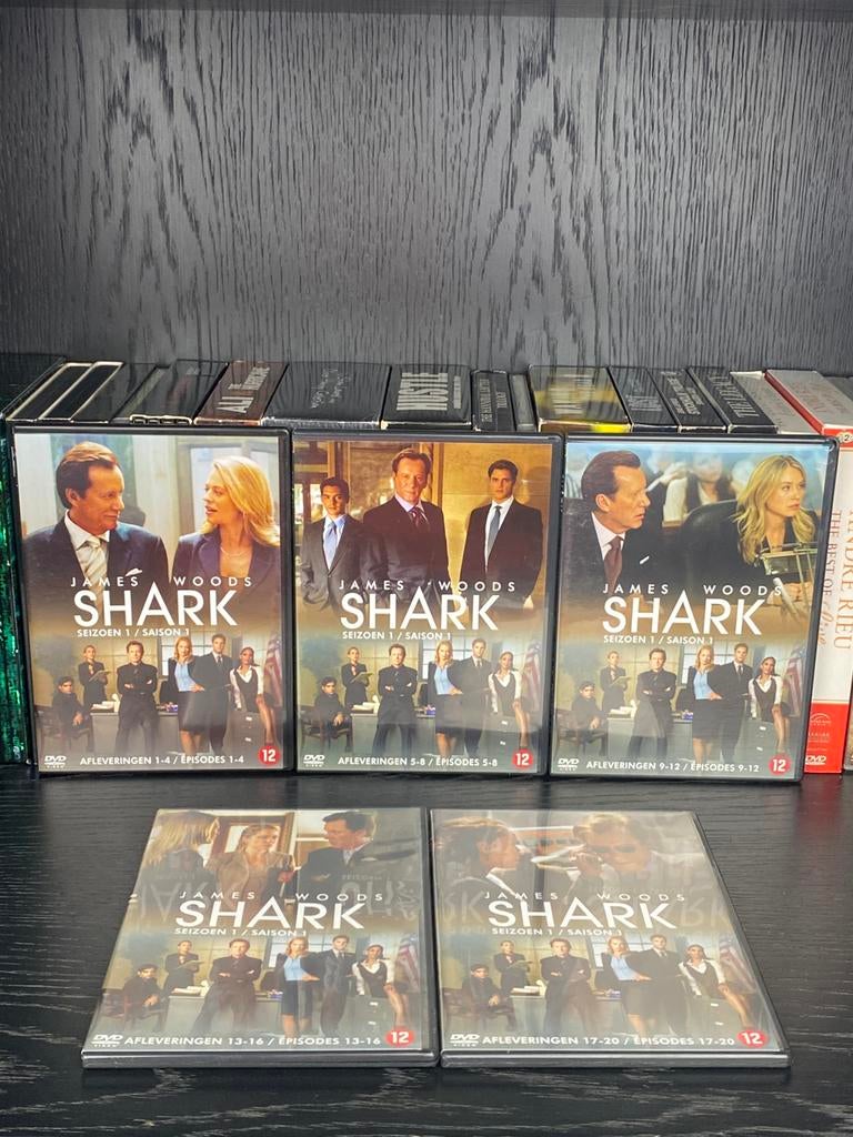 Shark Seizoen 1 DVD – 5 Discs – Compleet, Vanaf 16 jaar, Ophalen of Verzenden, Zo goed als nieuw, Thriller