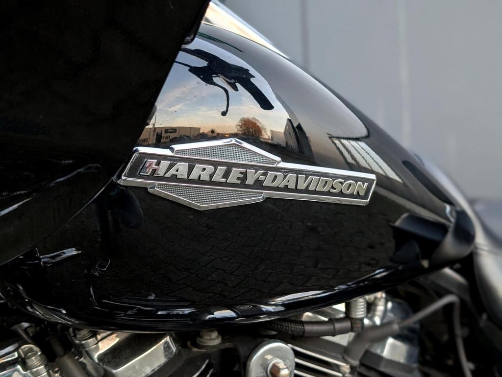 Harley Davidson FLTRX ROAD GLIDE CRUISE NAVIGATIE AUDIOSYSTE - foto 3