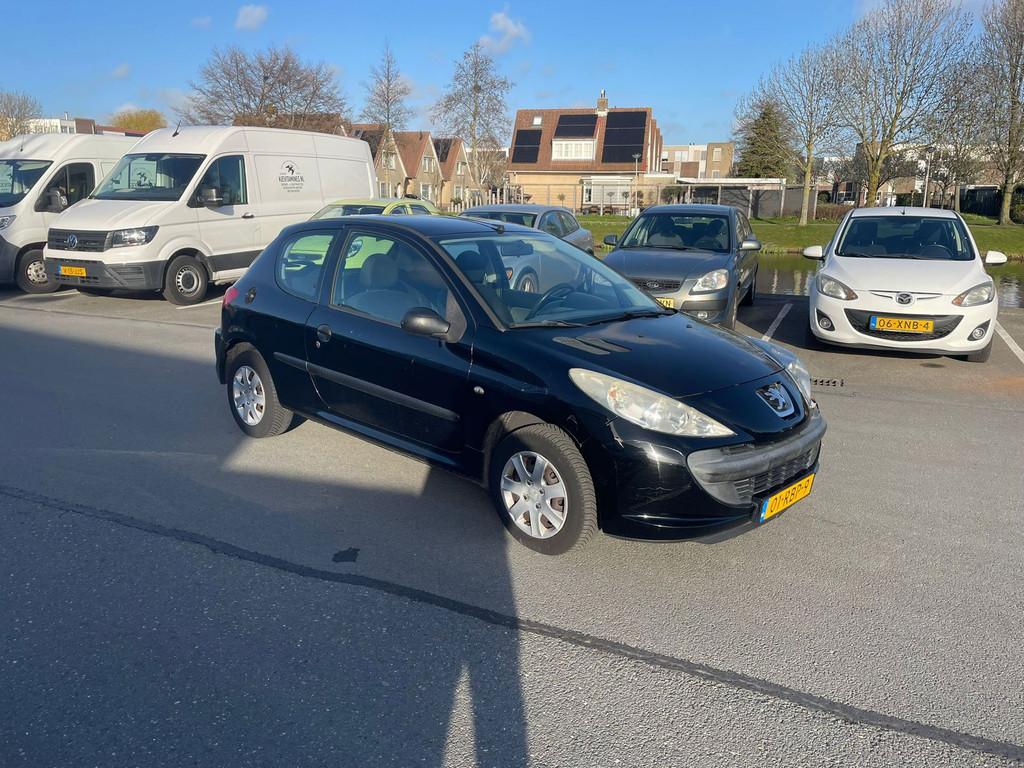 Peugeot 206 + 1.1 Accent 3drs AIRCO LAGE KILOMETERSTAND NAP, Auto's, Peugeot, Voorwielaandrijving, Stof, Gebruikt, 31 €/maand
