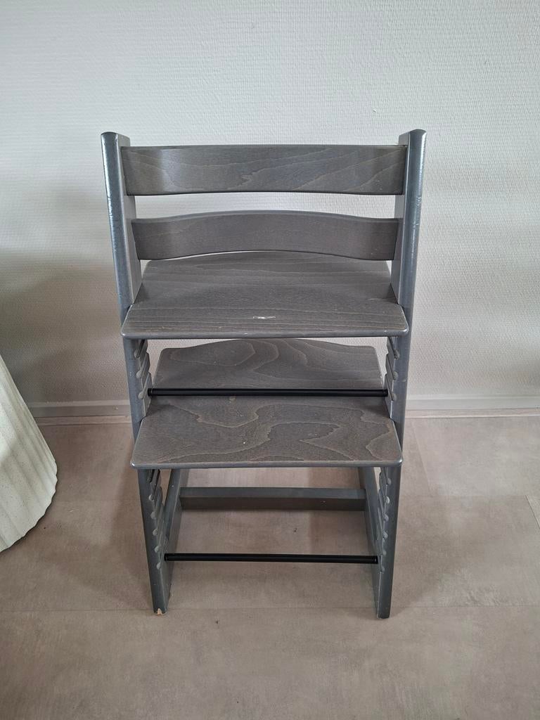 Stokke Tripp Trapp Hazy Grey - Nieuwste Model, Ophalen, Zo goed als nieuw, Meegroeistoel, Aanschuifbaar
