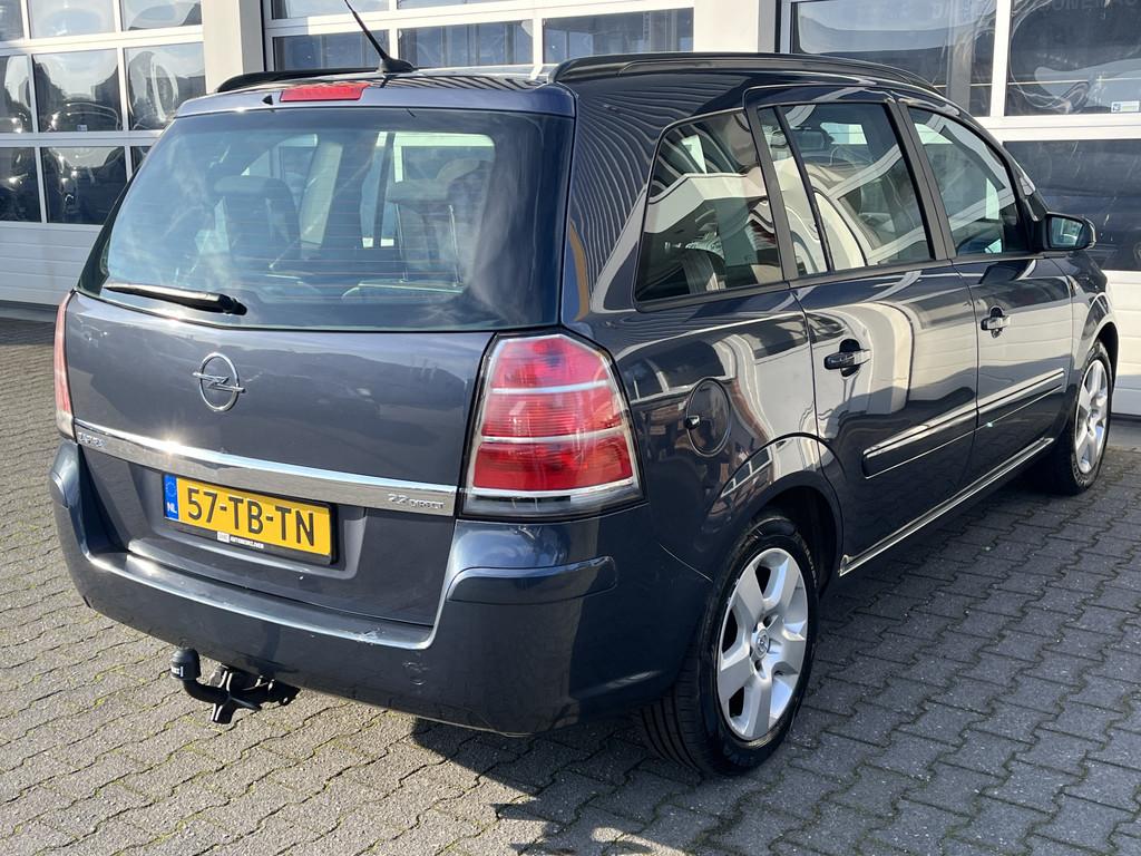 Opel Zafira 2.2 versnellingsbak defect Cruise control Climat, Auto's, Opel, Voorwielaandrijving, Stof, Zwart, 4 cilinders