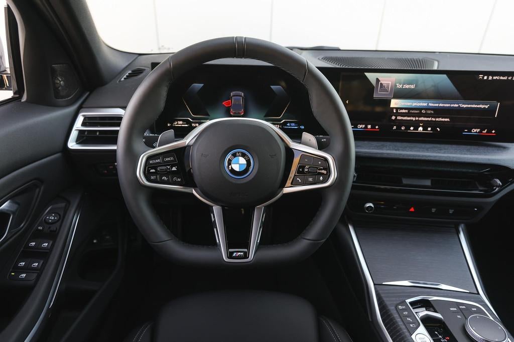 BMW 3 Serie 330e High Executive M Sport Automaat / Schuif-ka, 1998 cc, 4 cilinders, Met garantie (alle), Leder en Stof