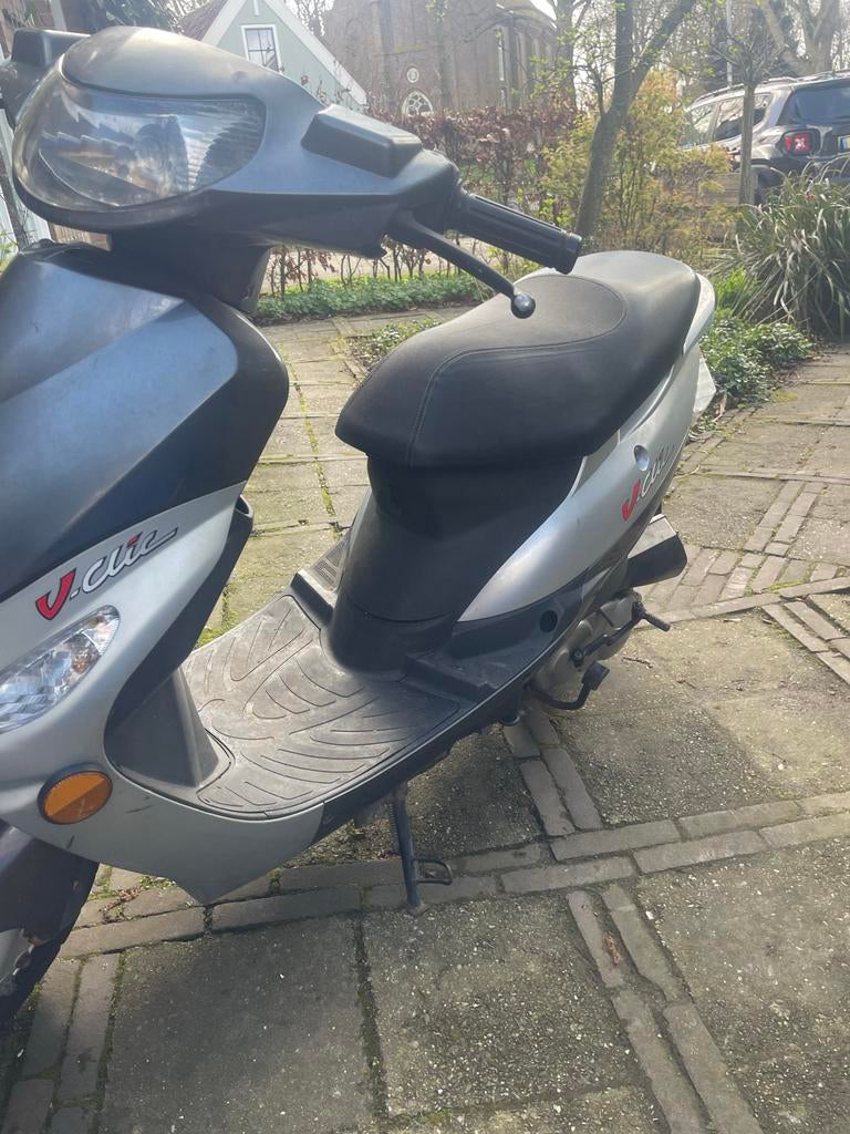 Peugeot V-Clic scooter met blauw kenteken, Fietsen en Brommers, Scooters | Peugeot, Gebruikt, Overige modellen, Ophalen of Verzenden