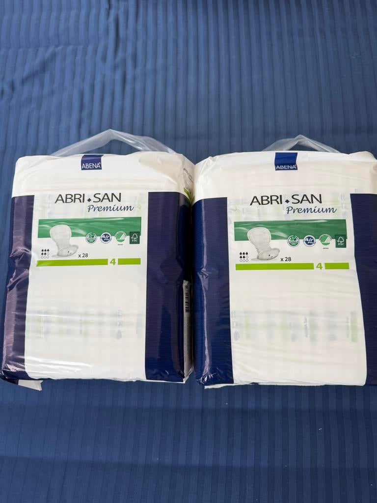 8 ongeopende pakken Abri San premium inleggers 5 druppels, Ophalen of Verzenden, Nieuw