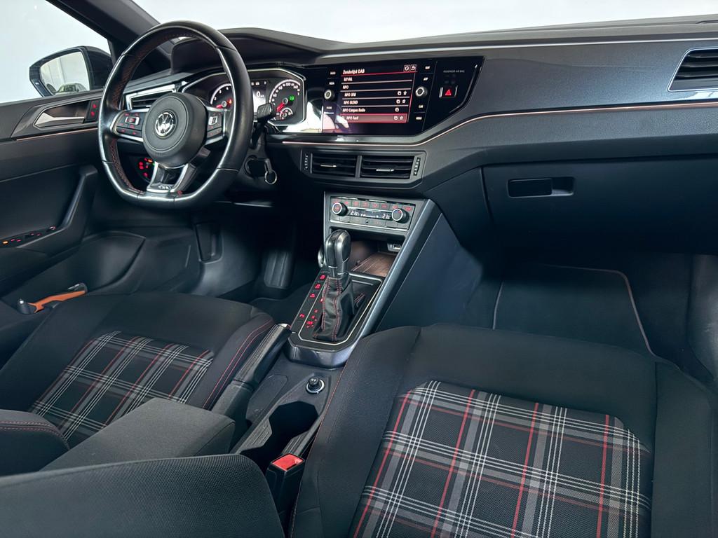 Volkswagen Polo 2.0 TSI GTI DSG ACC LED Carplay 200 PK, Auto's, Stof, Gebruikt, 4 cilinders, Zwart