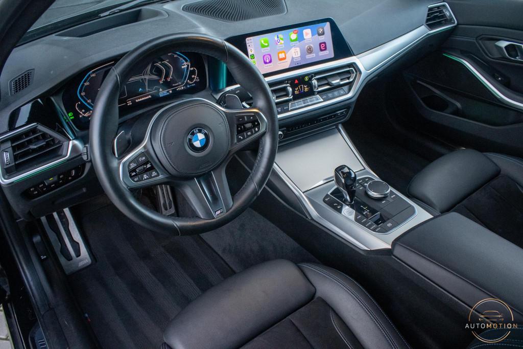 BMW 3-serie 330e PANO MEMORY M PAKKET CAMERA HUD, 1998 cc, Gebruikt, 4 cilinders, Zwart