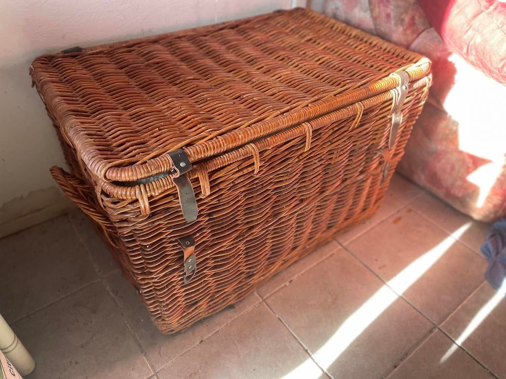 PRACHTIGE ROTAN/MANOU (DEKEN) KIST, Ophalen, Overige materialen, 50 tot 75 cm, Zo goed als nieuw