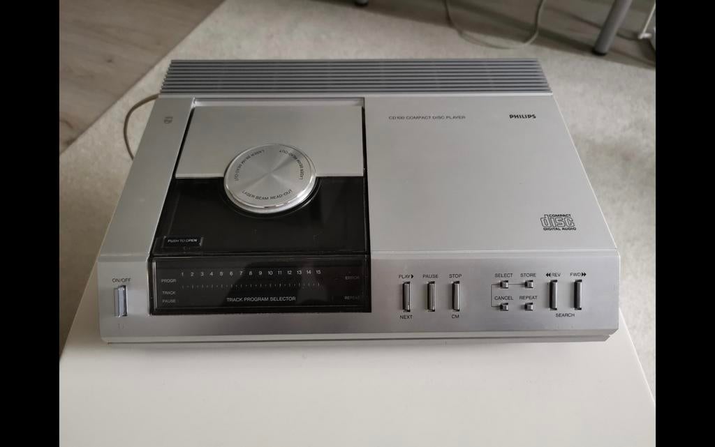 PHILIPS CD 100, Ophalen, Zo goed als nieuw, Philips