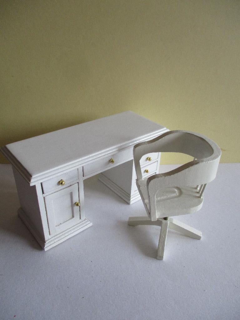 poppenhuis bureau met draaistoel wit, Verzamelen, Poppenhuizen en Toebehoren, Ophalen of Verzenden, Zo goed als nieuw, Decoratie