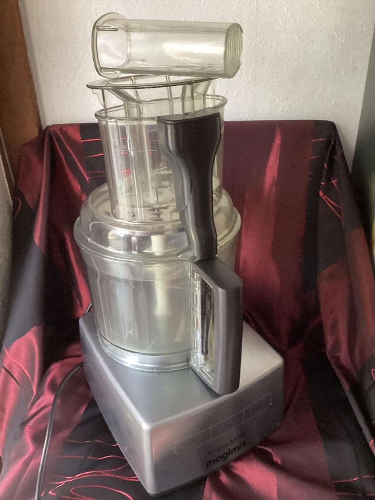 MAGIMIX 5200XL, Witgoed en Apparatuur, Keukenmixers, Gebruikt, Ophalen of Verzenden, Vaatwasserbestendig, 3 snelheden of meer