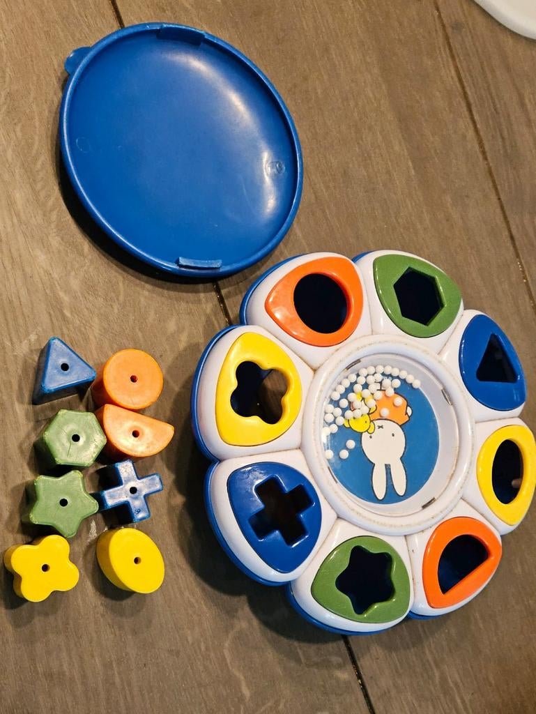 Nijntje vormenstoof met diverse vormen. Compleet., Ophalen, Gebruikt, Overige typen