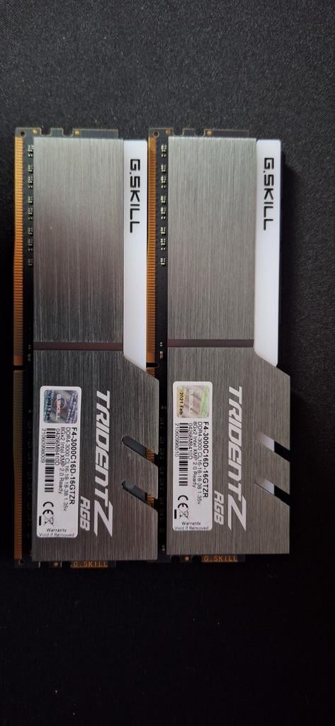 16 Gb DDR4 RGB (G.skill trident-z), DDR4, Ophalen of Verzenden, Zo goed als nieuw, Desktop
