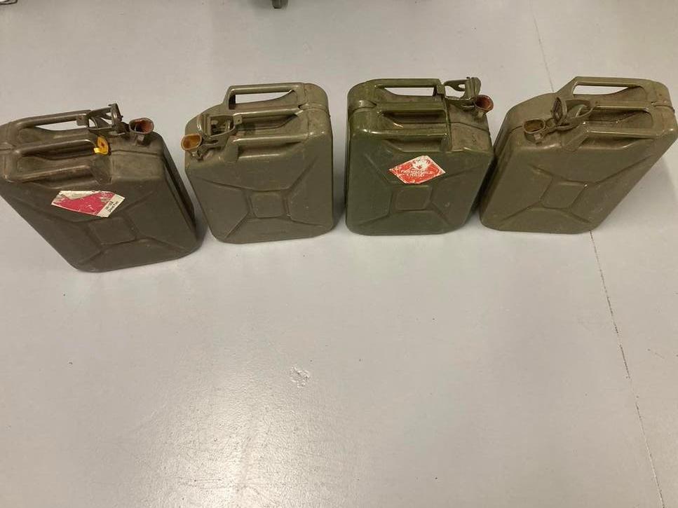 Decoratie dieselcans 4x, Ophalen, Landmacht, Nederland, Overige typen