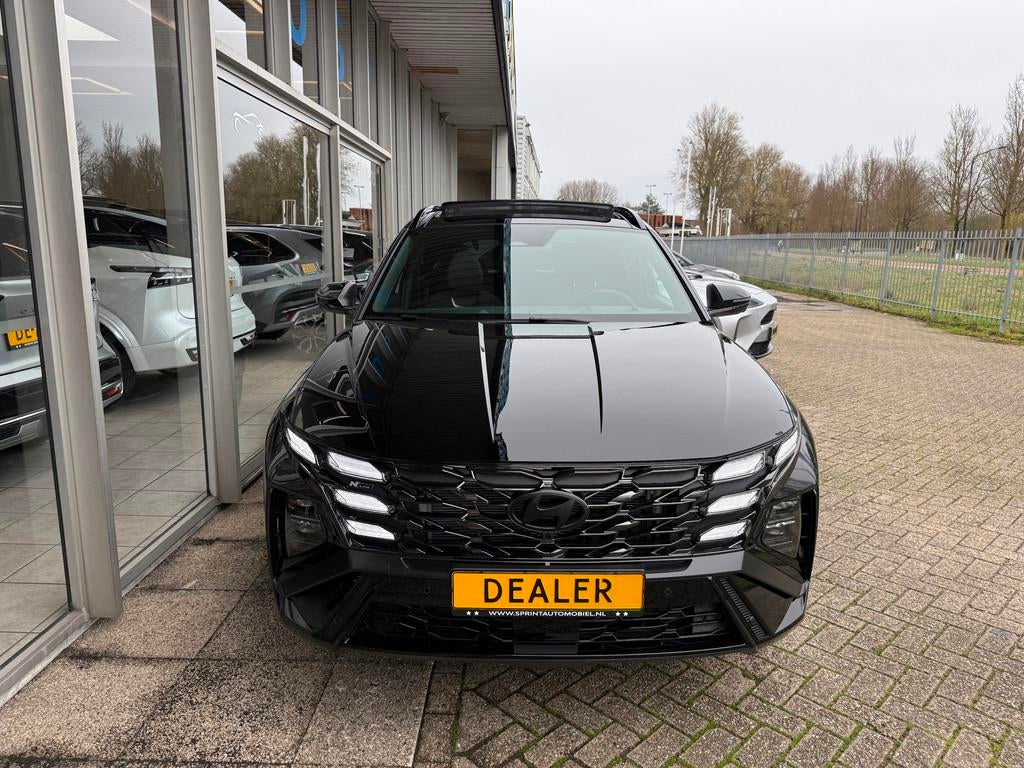 Hyundai Tucson 1.6 T-GDI HEV N Line Sky 215PK / PANO, 360 CA, Gebruikt, Zwart, 4 cilinders, Zwart
