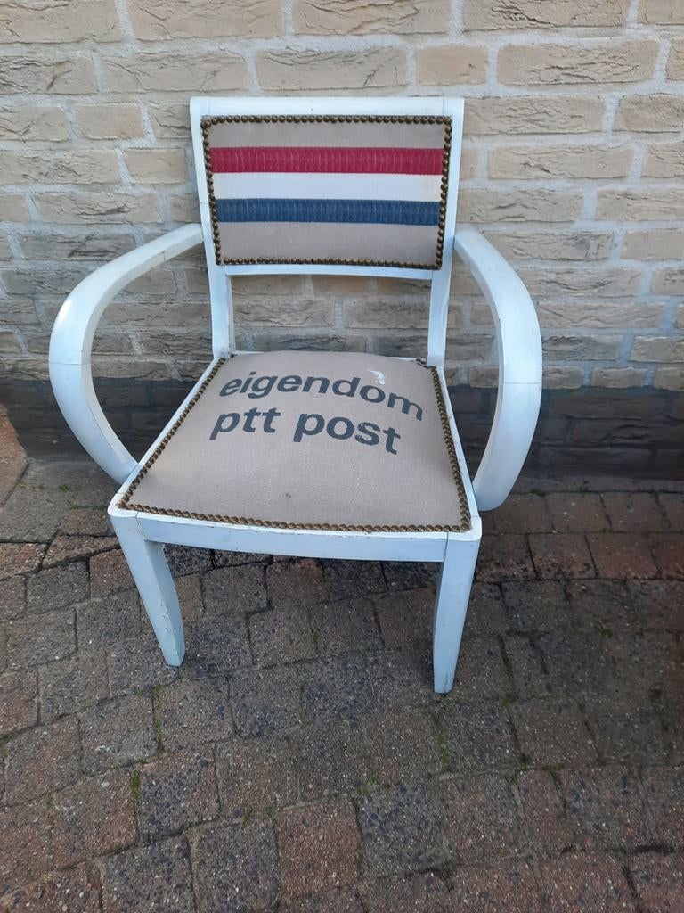 Uniek kinderstoeltje - 'eigendom ptt post' design, Ophalen, Gebruikt