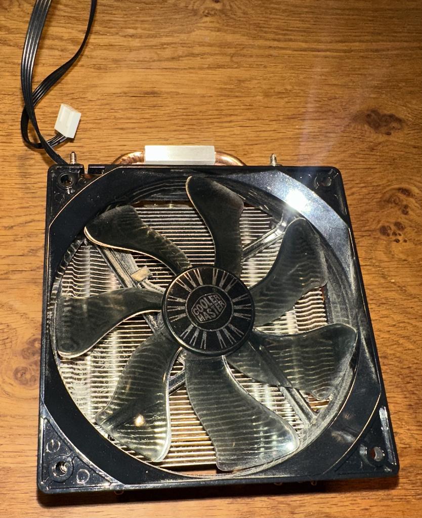 Cooler Master Hyper TX3 Evo, Computers en Software, Computerkoelers, Ophalen of Verzenden, Zo goed als nieuw, Luchtkoeling