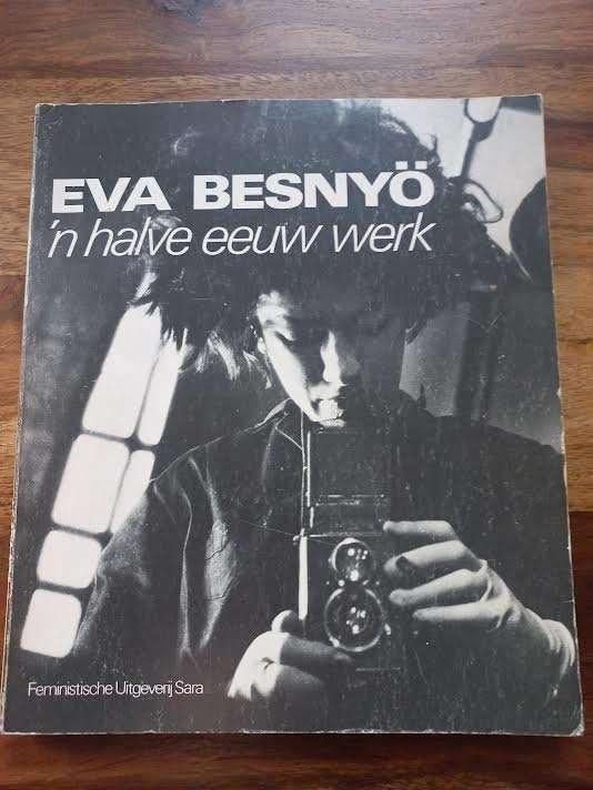 Eva Besnyö, 'n halve eeuw werk.-Eva Besnyö., Boeken, Kunst en Cultuur | Fotografie en Design, Ophalen of Verzenden, Eva Besnyö.