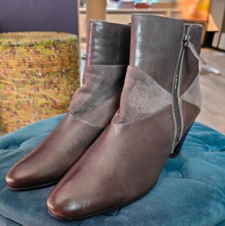 Grijze enkellaarsjes Freeflex maat 41, Ophalen of Verzenden, Zo goed als nieuw, Grijs