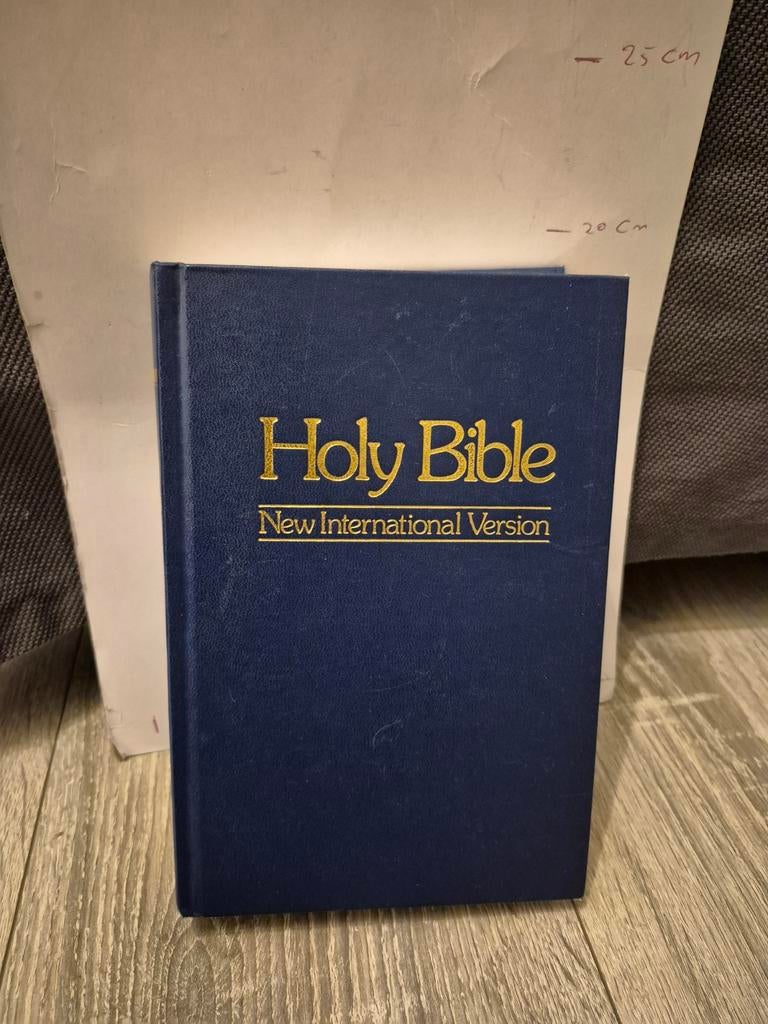 Heilige Bijbel Nieuwe Internationale Versie, Ophalen of Verzenden, Zo goed als nieuw, Diverse auteurs, Christendom | Protestants