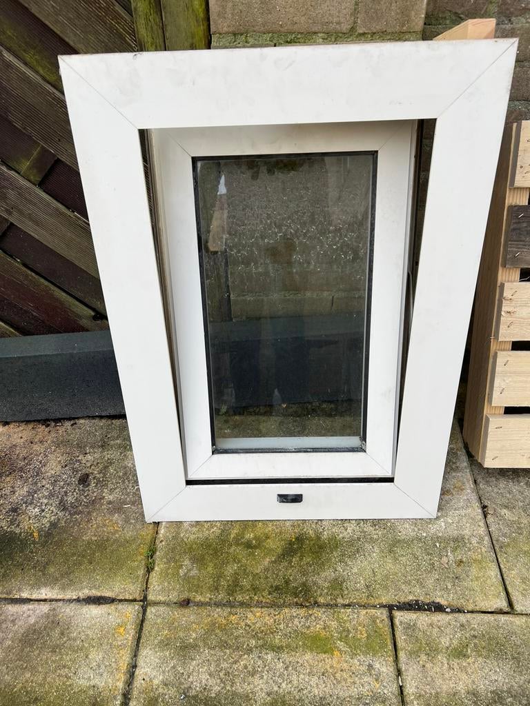 Kozijn, Doe-het-zelf en Verbouw, Kozijnen en Schuifpuien, Ophalen, Gebruikt, Minder dan 75 cm, Raamkozijn