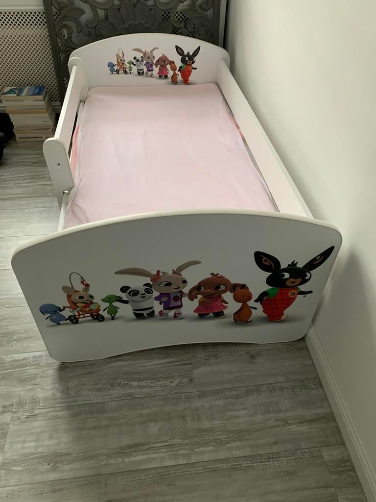 Super leuk Bing peuterbedje van 140 x 70 cm, 70 tot 85 cm, 140 tot 160 cm, Zo goed als nieuw, Ophalen