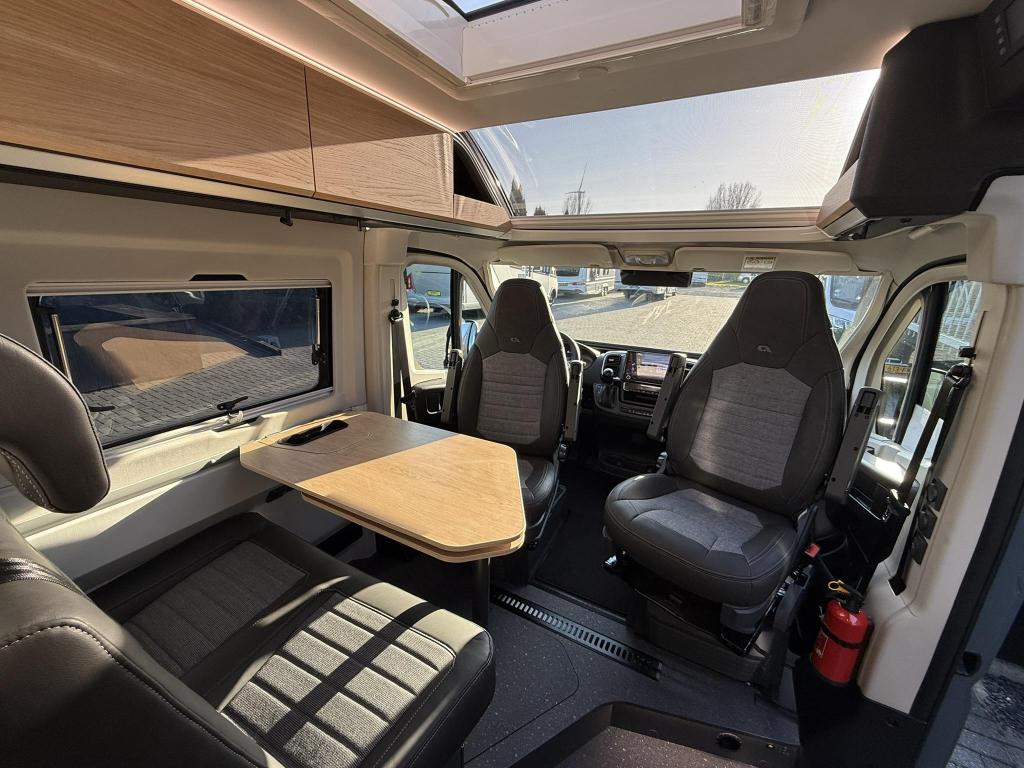Adria Twin 600 SPB -AUTOMAAT-, Niet ingevuld, Winterisolatie, Buscamper of Camperbus, Fiat