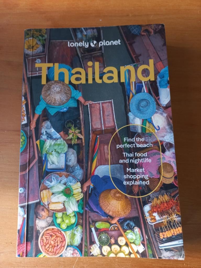 Lonely Planet Thailand Reisgids - 2024  engels !, Boeken, Lonely Planet, Ophalen of Verzenden, Zo goed als nieuw, Reisgids of -boek