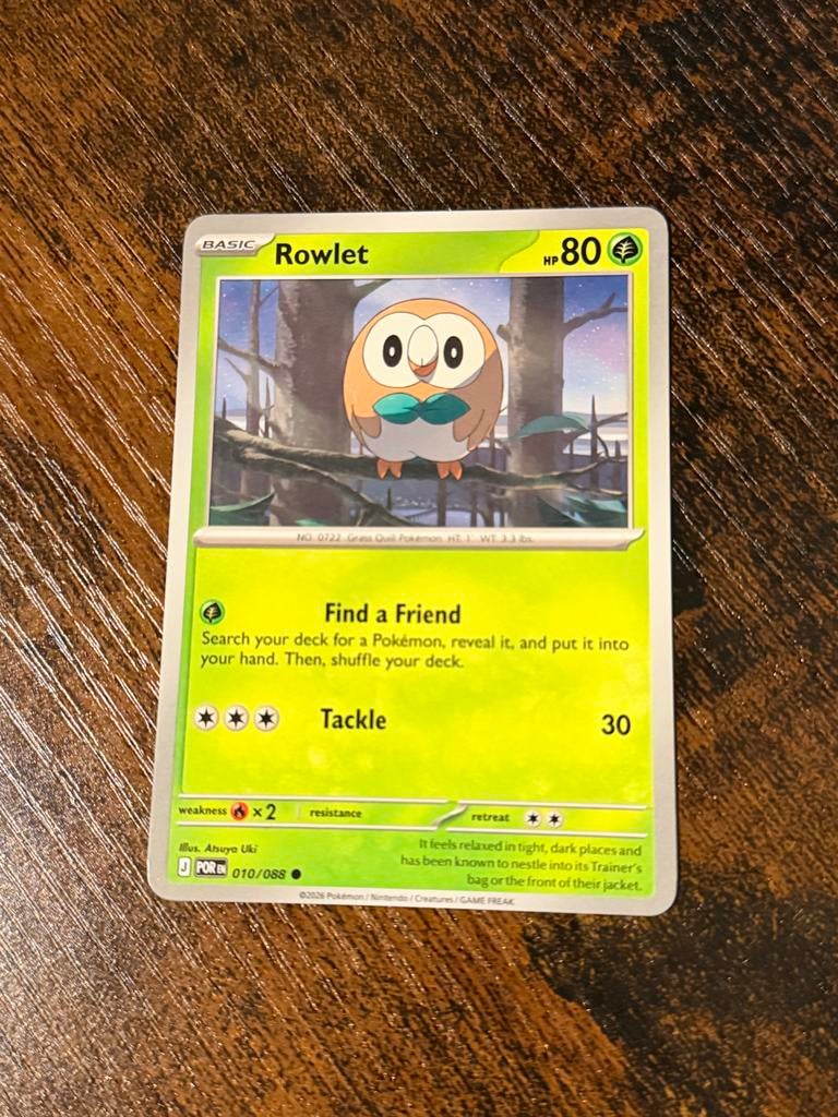Pokémon kaart ROWLET Near Mint 010/088 - Ruiling mogelijk, Ophalen of Verzenden, Nieuw, Losse kaart