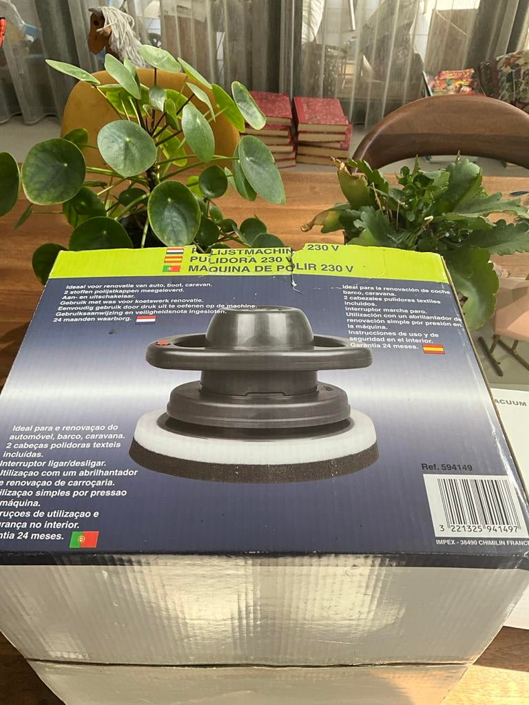 Ongebruikte Polijstmachine 230V met accessoires, Ophalen of Verzenden, Nieuw