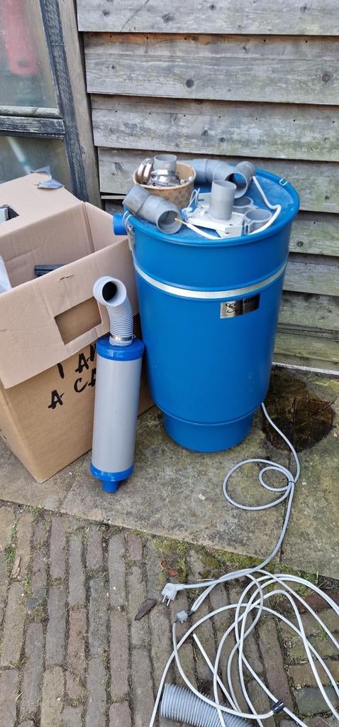 Centraal Stofzuigersysteem - Nieuwstaat, Ophalen, Zo goed als nieuw, Reservoir, Stofzuiger