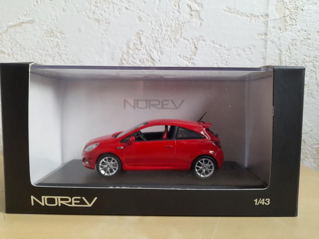 Opel Corsa D Opc Rood Norev 1:43 (incl ovp), Ophalen of Verzenden, Zo goed als nieuw, Auto, Norev
