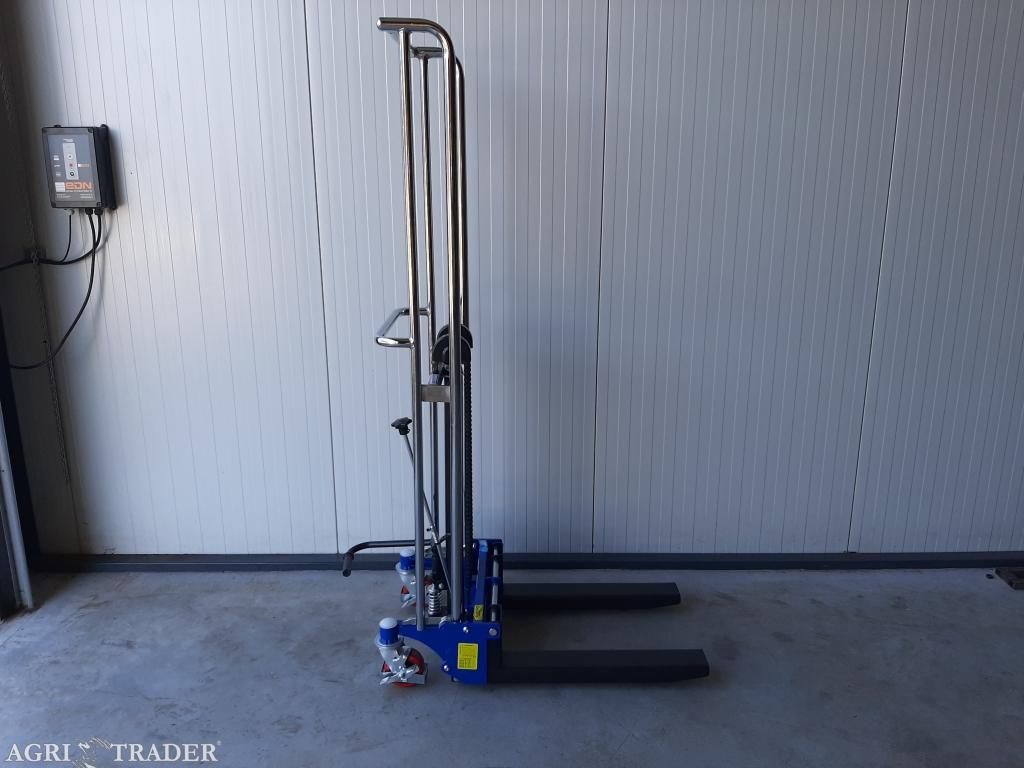 Lichtgewicht / mini stapelaar 1700 mm 400 kg
