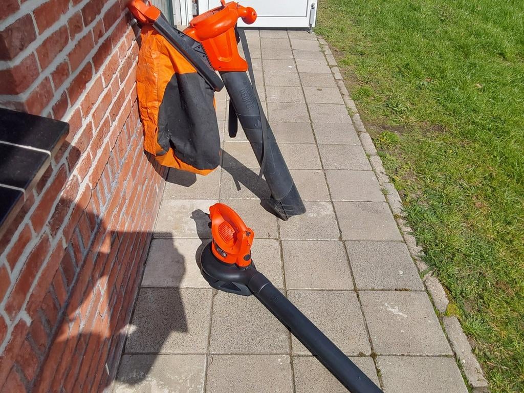 Black+Decker bladblazer/bladzuiger met opvangzak, Ophalen, Gebruikt, Met opvangzak, Elektrisch